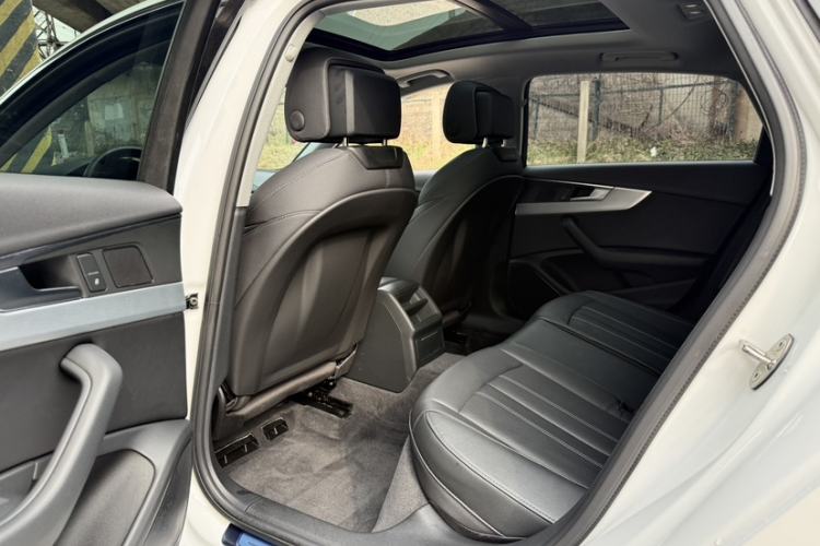 Used Audi A4L 2020 40 TFSI Fashion Dynamic Model
