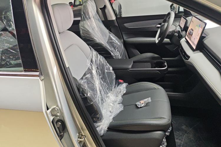 Used Bestune Yueyi 03 2025 565km Enjoy Edition
