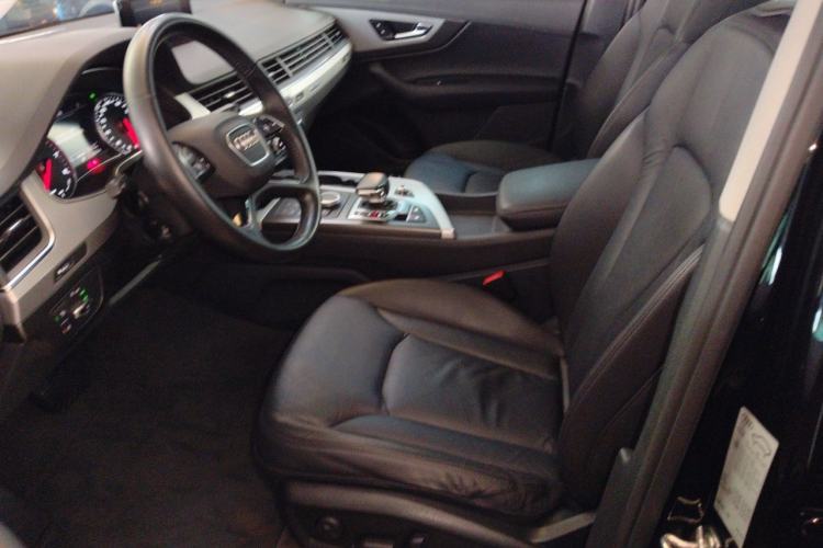 Used Audi Q7 2016 3.0 TFSI parallel import
