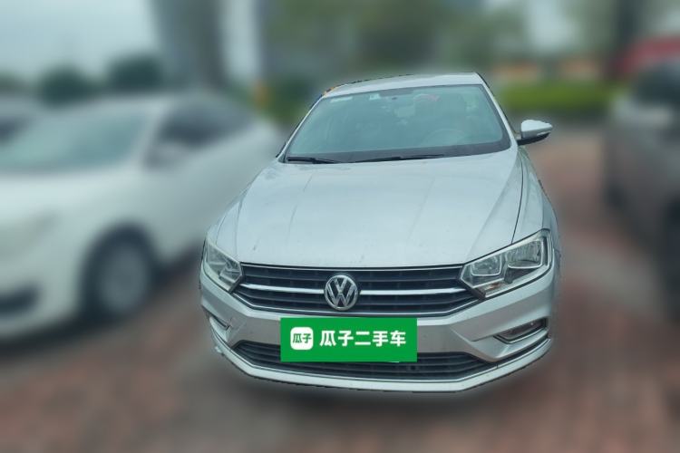 Used Volkswagen Bora 2016 1.6L Manual Fashion Edition
