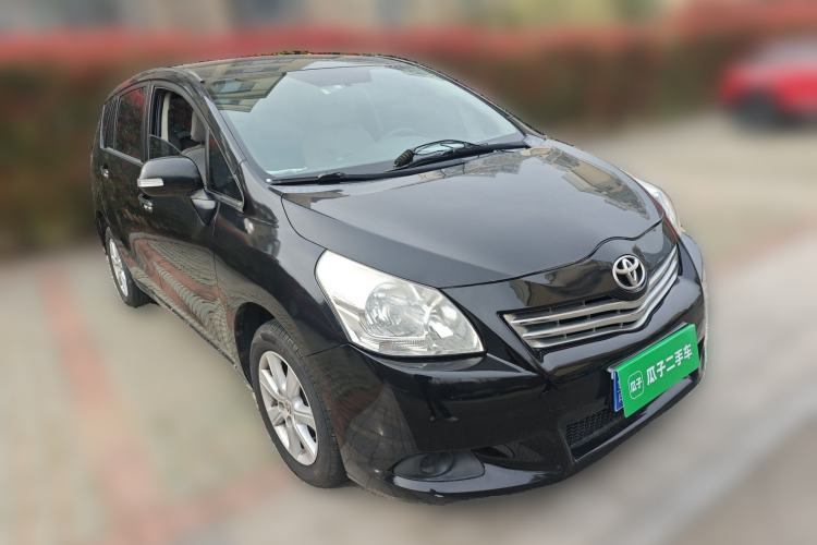 Used Toyota Verso 2011 180E CVT Elite Edition Front Right 45 Deg