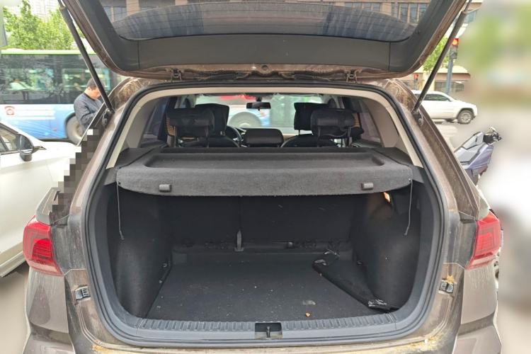 Used Volkswagen Tharu 2020 280TSI Two-Wheel Drive Luxury Edition China VI Standard
