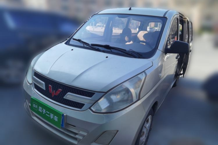 Used Wuling Rongguang V 2015 1.5L Practical Version