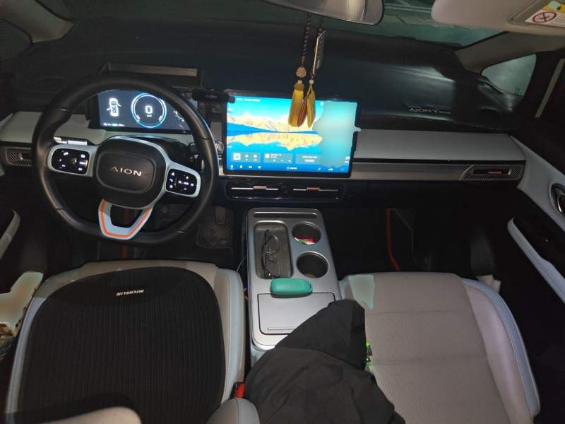 Used AION Y 2023 Plus 510 Smart Edition — 10