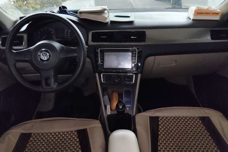 Used Volkswagen Santana 2013 1.4L Manual Comfort Edition
