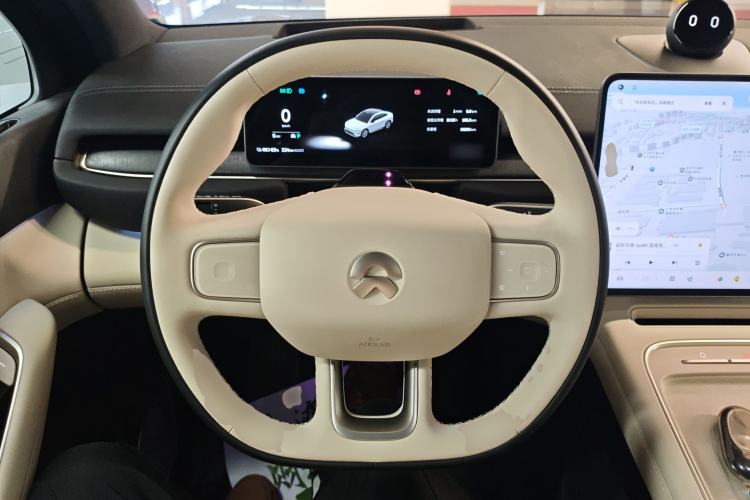 Used Nio EC6 2025 75 kWh Steering Wheel