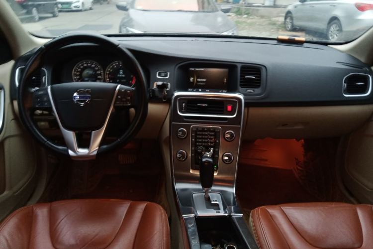 Used Volvo S60 2012 T5 Zhiya Edition