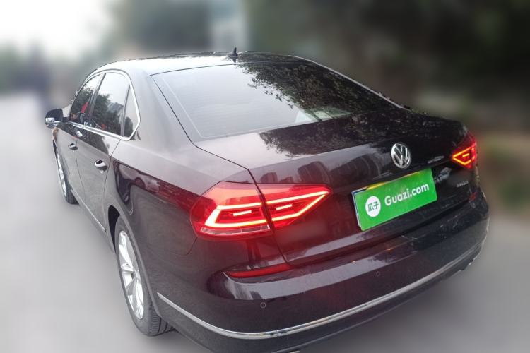 Used Volkswagen Passat 2017 330TSI DSG Luxury Edition
