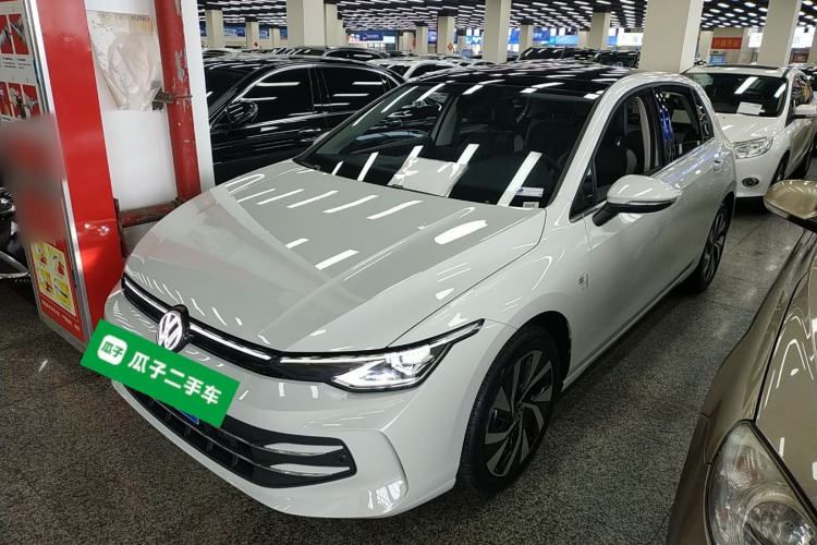 Used Volkswagen Golf 2025 Facelifted 300TSI Pro