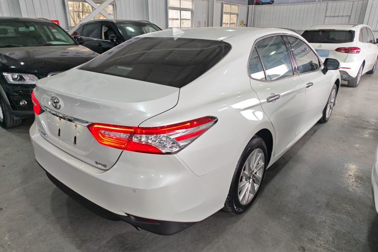 Used Toyota Camry 2021 2.0G Luxury Edition Rear Right 45 Deg
