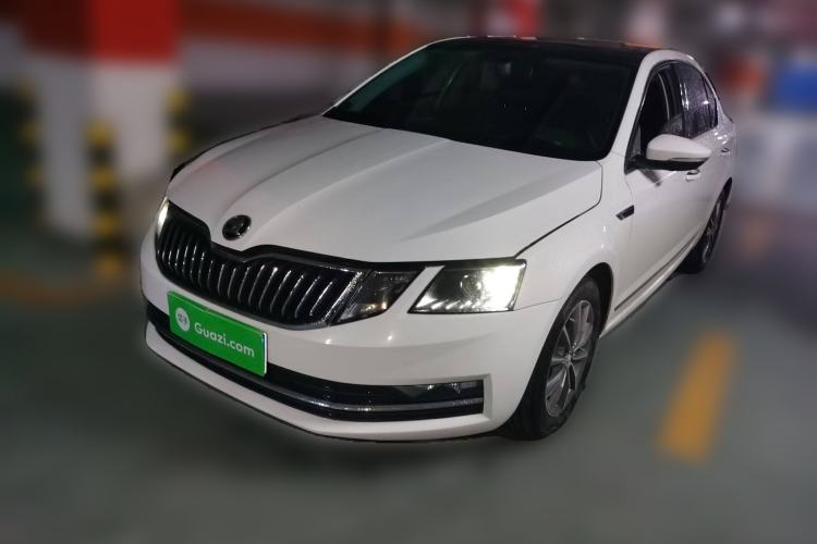 Used Skoda Octavia 2020 TSI230 DSG SmartDrive Luxury Edition