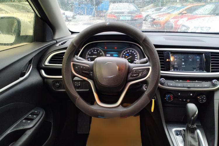 Used Buick GT 2021 Revised Version Flagship 1.5L Automatic Elite Edition Steering Wheel