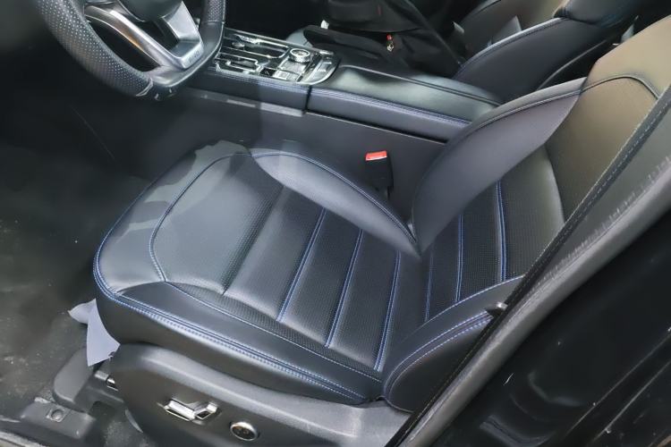 Used BAIC Off-Road BJ40 2018 PLUS 2.3T Automatic Four-Wheel Drive Flagship Version China V Emission Standard