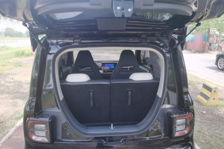 Used Geely Galaxy Panda 2025 210km Panda Kart Trunk