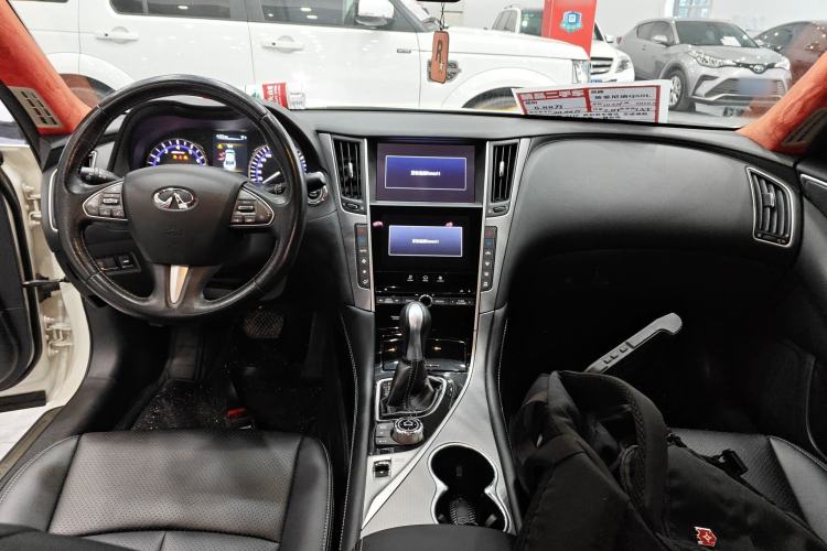 Used Infiniti Q50L 2016 2.0T Enjoyment Edition
