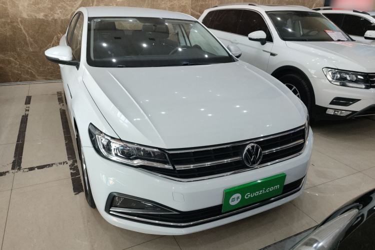 Used Volkswagen Bora 2020 1.5L Manual Fashion Edition Front