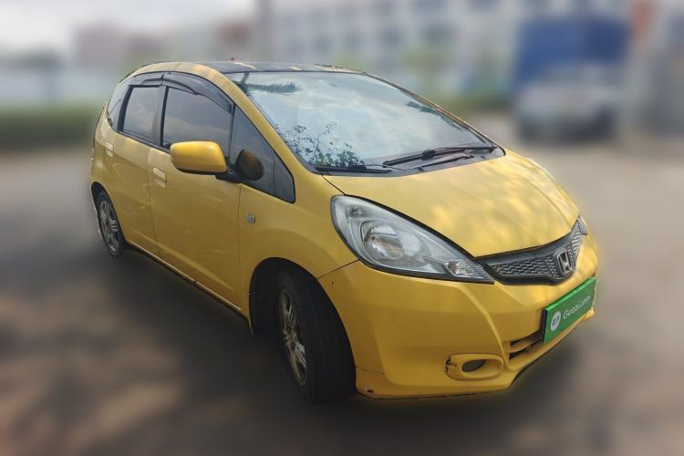 Used Honda Fit 2011 1.3L manual Comfort version