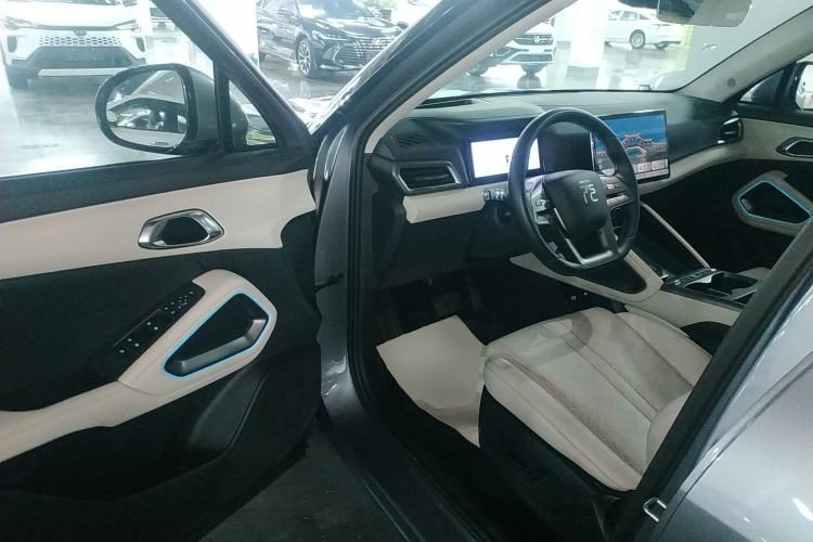 Used BYD Yuan UP 2025 Intelligent Driving Version 401 km Beyond-Range Edition
