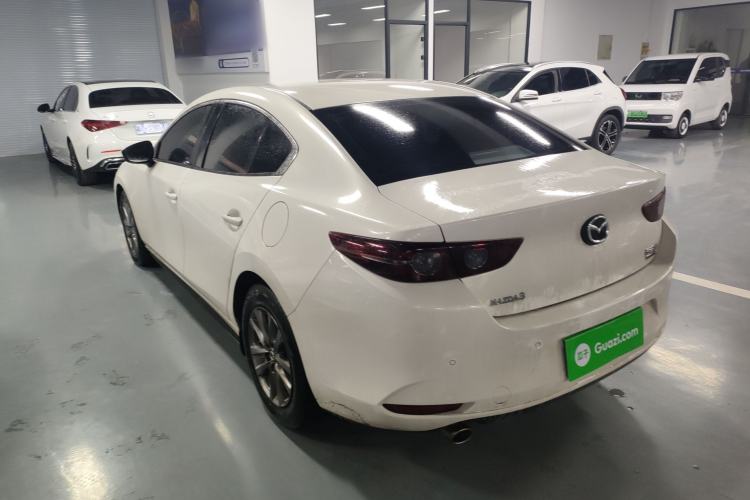 Used Mazda Mazda 3 Axela 2023 1.5L Manual ZhiMei Edition
