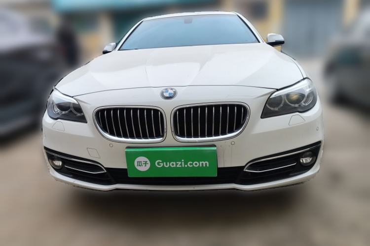 Used BMW 5 Series 2014 525Li Luxury Design Package
