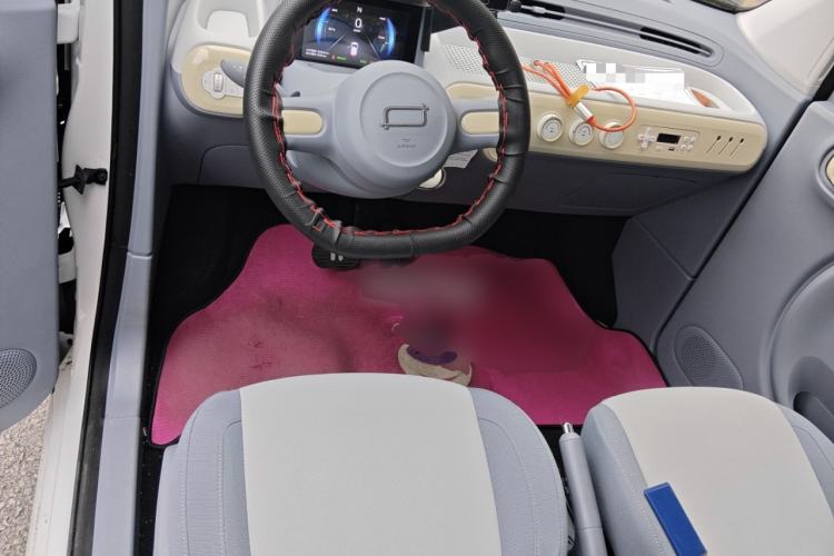 Used Bestune Pony 2025 222km Range Agile Horse Center Console