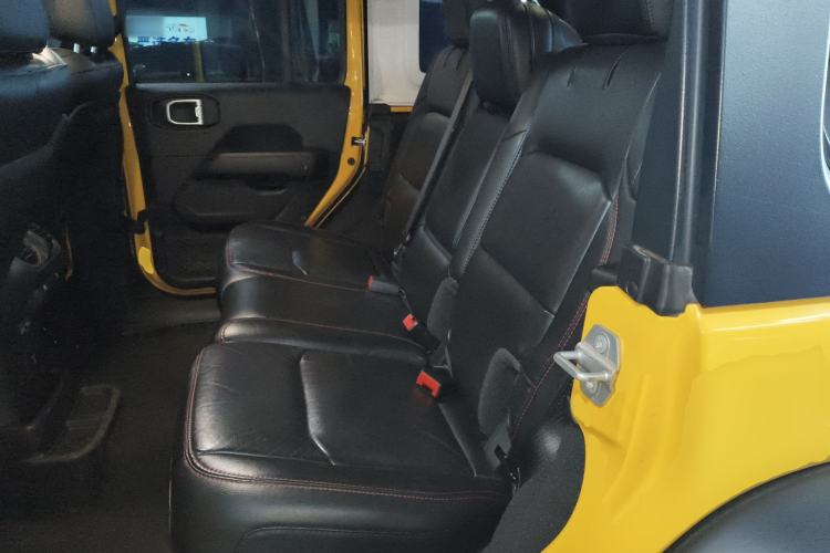 Used Jeep Wrangler 2021 2.0T Robin Hood Four-Door Edition