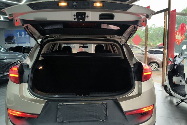 Used Geely Auto Emgrand GS 2016 Sport Edition 1.3T Automatic LingShang Model Trunk