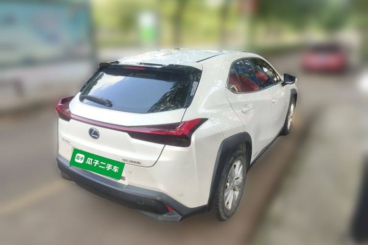 Used Lexus UX 2020 260h Explore-Cool Edition
