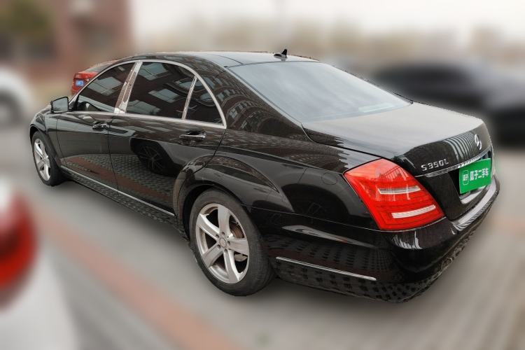 Used Mercedes-Benz S-Class 2010 S 300 L Luxury Model
