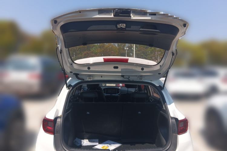 Used Kia kx1 Stonic 2021 1.4L Automatic Fun Edition Trunk