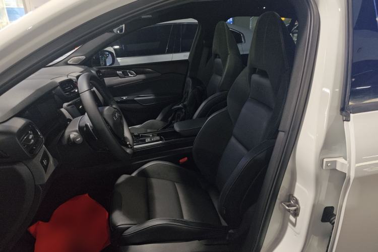 Used Lynk & Co 03 2022 2.0TD DCT JingPro
