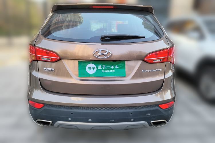 Used Hyundai Santa Fe 2013 2.4L Automatic Two-Wheel Drive Smart Version
