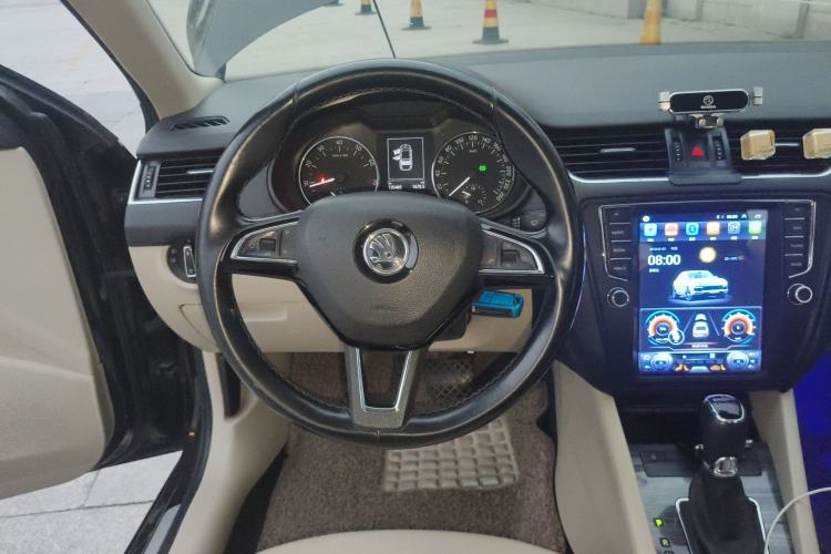 Used Skoda Octavia 2017 1.6L Automatic Smart Drive Edition
