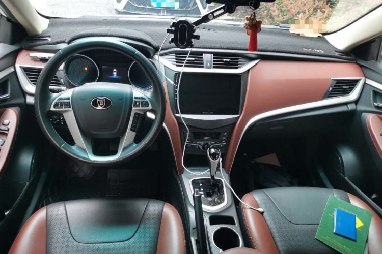 Used BYD G5 2014 1.5TID Automatic Prestige Model
