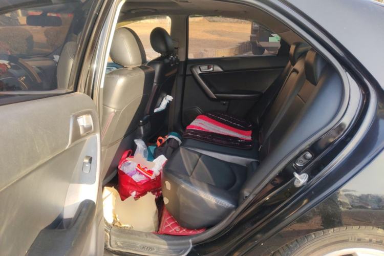 Used Kia Forte 2011 1.6L MT GLS