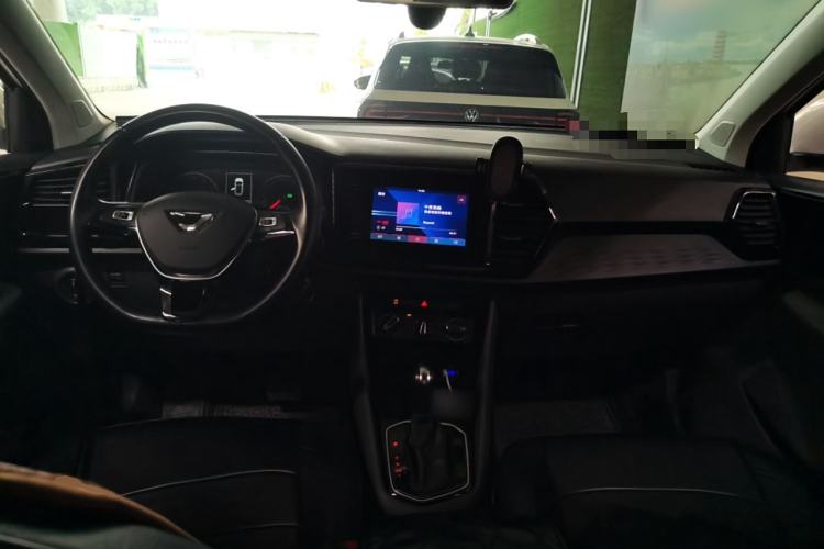 Used Jetta VS7 2020 1.4T Automatic "Thirty and Standing Firm" Edition Center Console