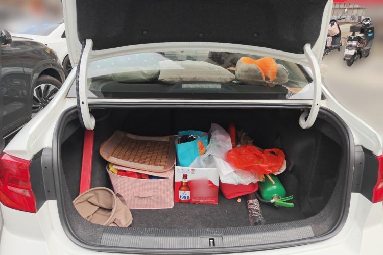 Used Volkswagen Bora 2016 1.6L Automatic Comfort Model Trunk