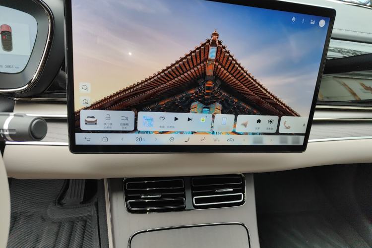 Used BYD Han 2025 DM-i Intelligent Driving Edition 125KM LiDAR Flagship Model Center Console