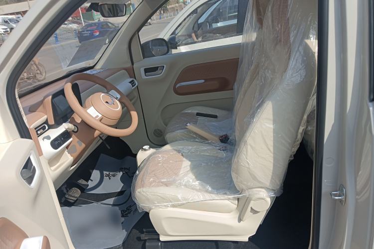 Used Wuling Hongguang MINIEV 2024 3rd Generation 215km Youth Edition