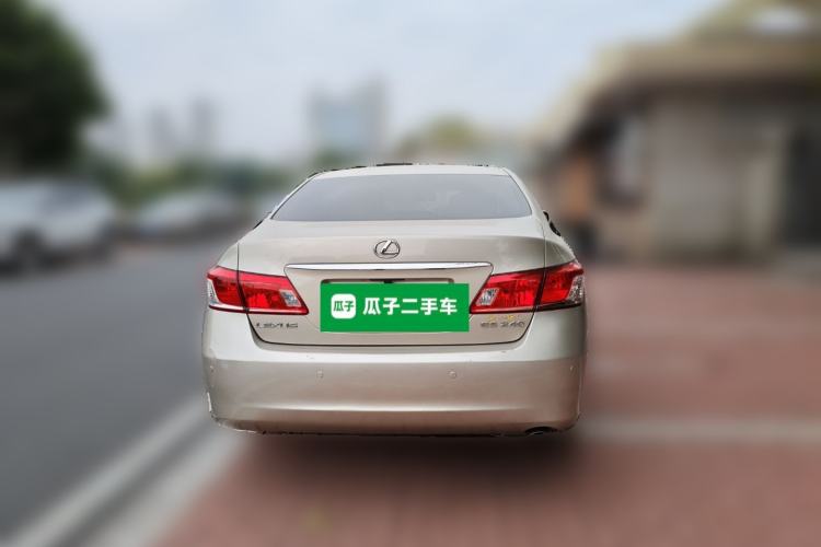 Used Lexus ES 2010 240 Elegant Edition Rear