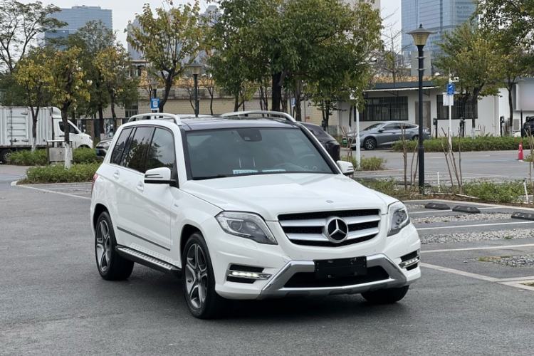 Used Mercedes-Benz GLK-Class 2015 GLK 300 4MATIC Fashion Edition Ultimate Version Exterior 6