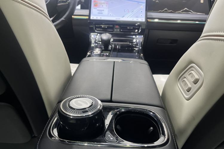 Used GAC Trumpchi M8 2023 Zongshi Series Dual-Motor YuZun Edition
