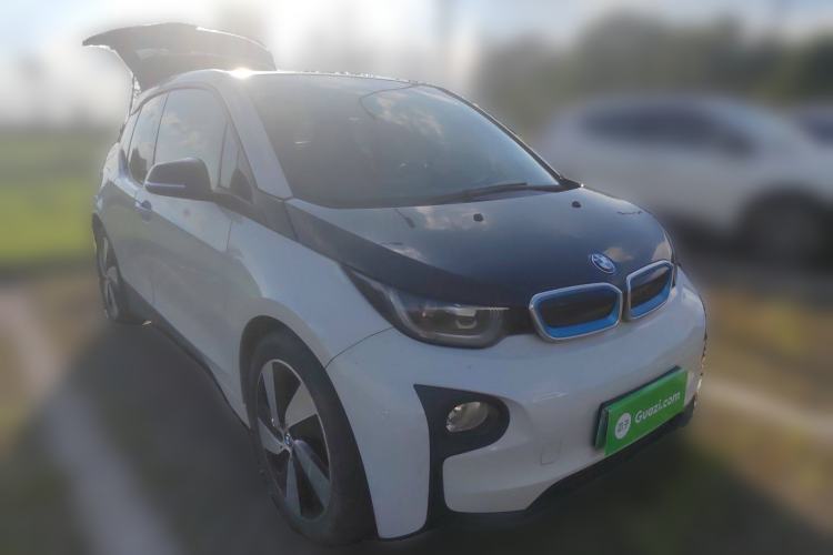 Used BMW i3 2016 Upgraded Deluxe Edition Front Right 45 Deg