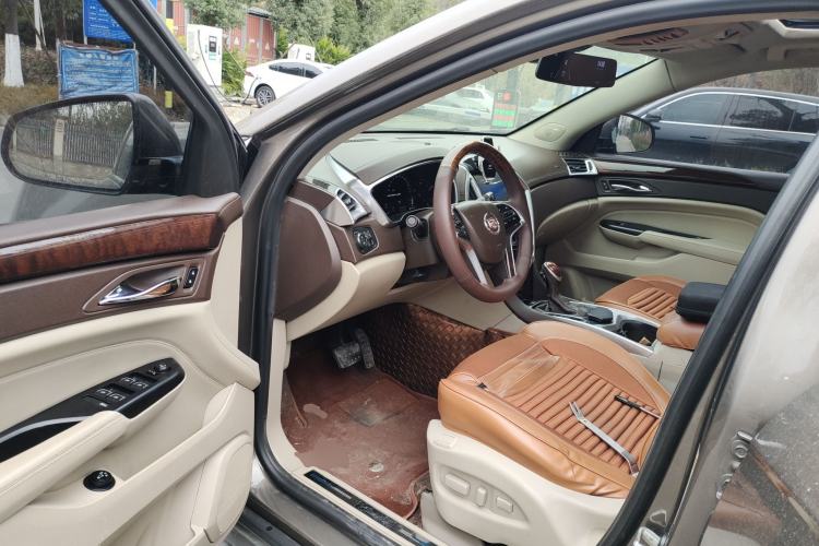 Used Cadillac SRX 2014 3.0L Elite Model
