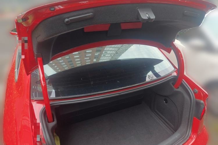Used Audi A3 2014 Limousine 40 TFSI S line Comfort Model