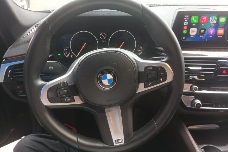 Used BMW 5 Series 2019 525Li M Sport Package