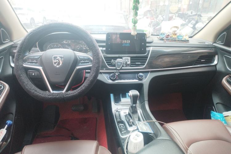Used Baojun 560 2017 1.5T DCT Prestige Edition