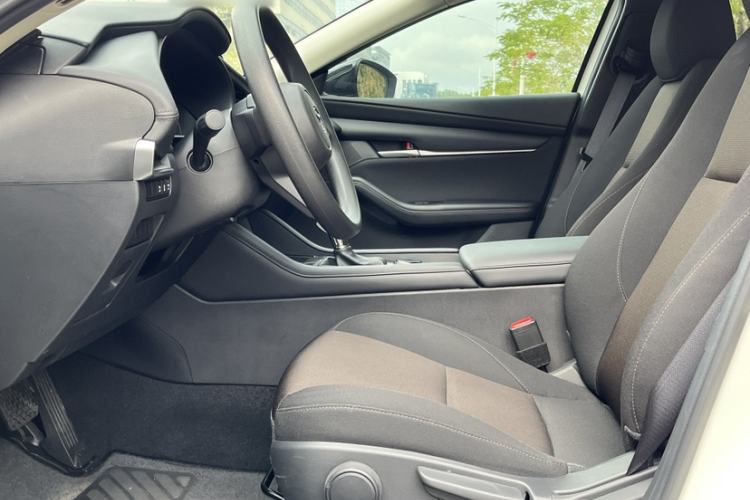 Used Mazda 3 Axela 2022 2.0L Automatic Zhiqing Edition