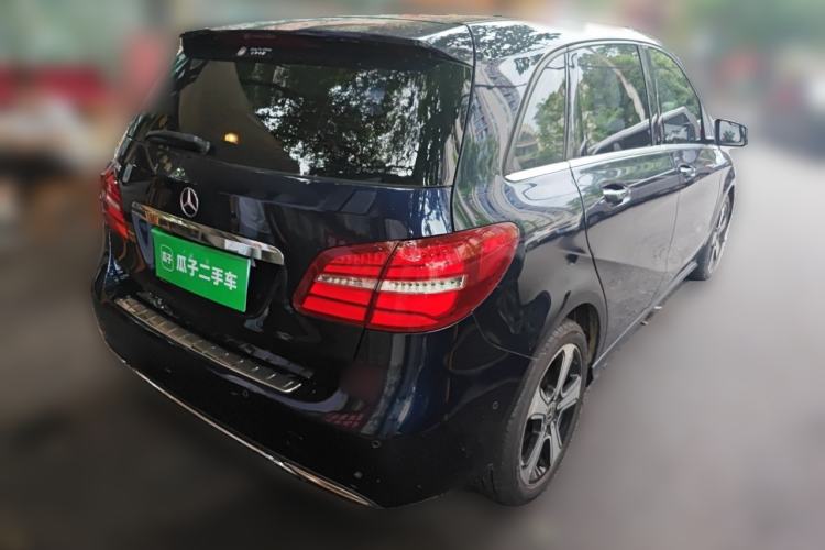 Used Mercedes-Benz B-Class 2017 B 200 Fashion Model
