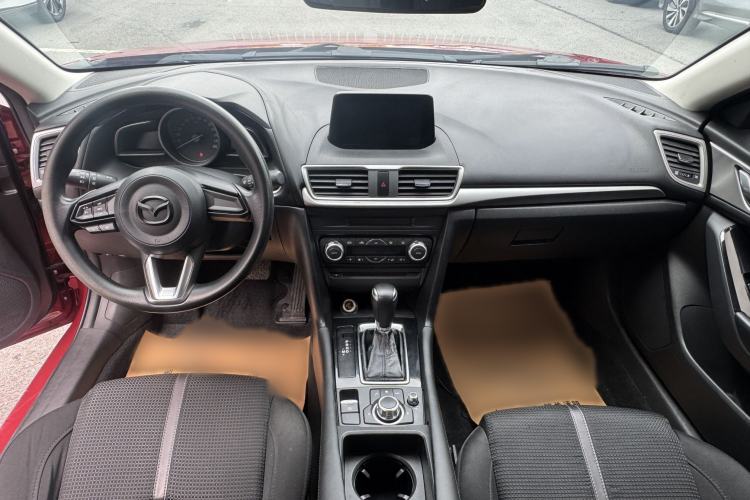 Used Mazda 3 Axela 2017 Sedan 1.5L Automatic Luxury Model Emission Standard China V